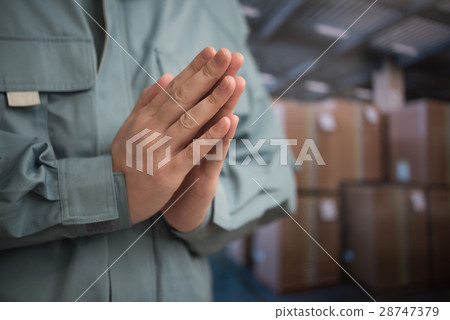 Men in the warehouse Men in the warehouse 28747379