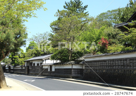 National treasure Matsue Castle Fresh green samurai residence scenery National treasure Matsue Castle Fresh green samurai residence scenery 28747674