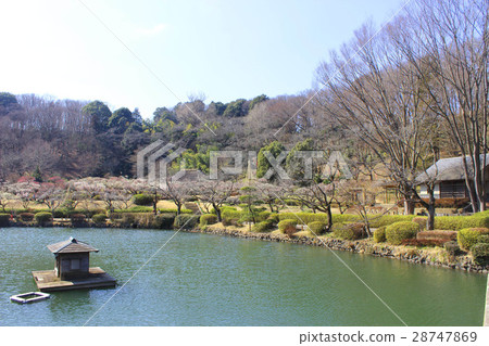 Yakushoen of Yakushiya Park 28747869