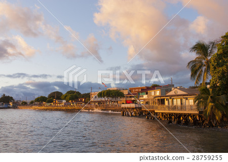 Sunset of Lahaina 28759255