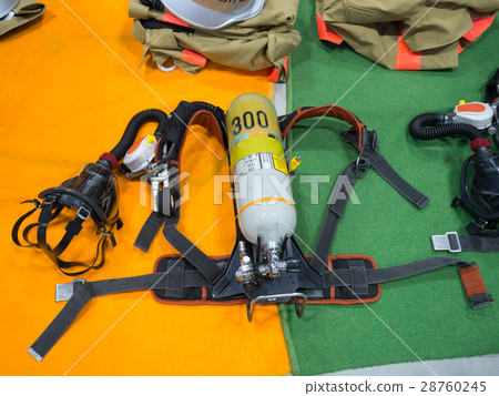 Air respirator for fire fighting 28760245