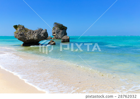 沖繩_奇怪的瞄準海灘 28762032