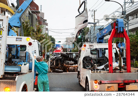 Traffic accident Traffic accident 28764344