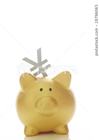 豬的存錢罐和日元符號 28766065