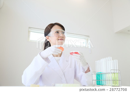 researcher  28772708