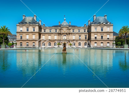 Palais du Luxembourg Palais du Luxembourg 28774951