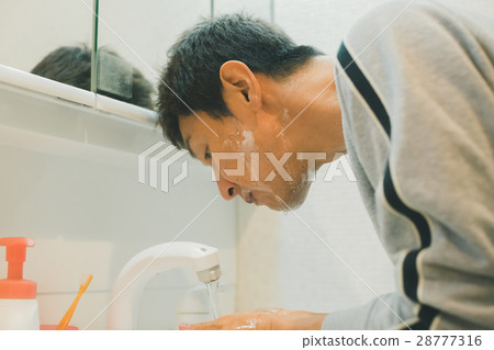 潔面 成型 中老年人 28777316