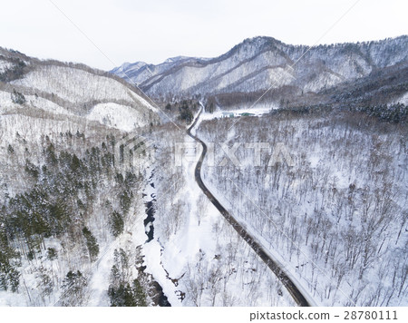 Winter Hokkaido snow scene and road (aerial shooting) 28780111