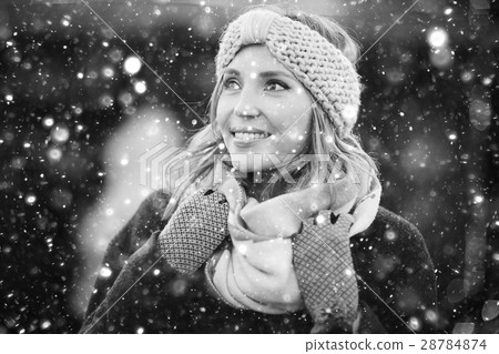 happy girl with snowflakes Christmas winter portrait happy girl with snowflakes Christmas winter portrait 28784874