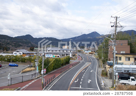 West 1 direction westward 28787508