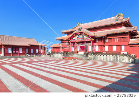 Shuri Castle shining in Okinawa _ Sunny Shuri Castle shining in Okinawa _ Sunny 28788029