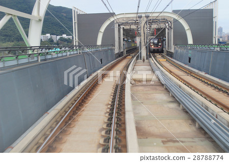 the Train rail in city 28788774