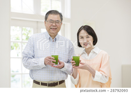 資深加上汁液入玻璃 資深加上汁液入玻璃 28792093