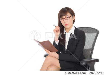 酷西裝的女人看起來像一套西裝 酷西裝的女人看起來像一套西裝 28792290