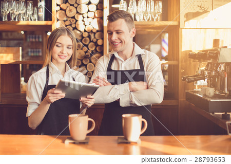 Concept for professional barista in coffee shop 28793653