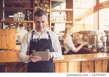 Concept for professional barista in coffee shop 28793697