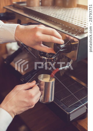 Concept for professional barista in coffee shop Concept for professional barista in coffee shop 28793751
