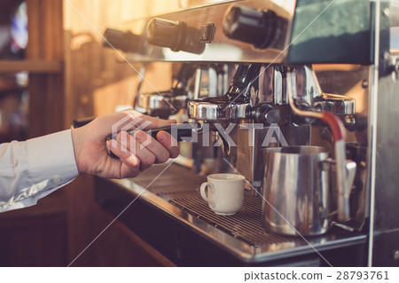 Concept for professional barista in coffee shop Concept for professional barista in coffee shop 28793761