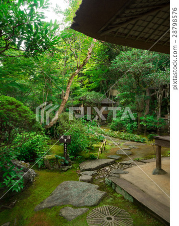 日本庭園 28798576