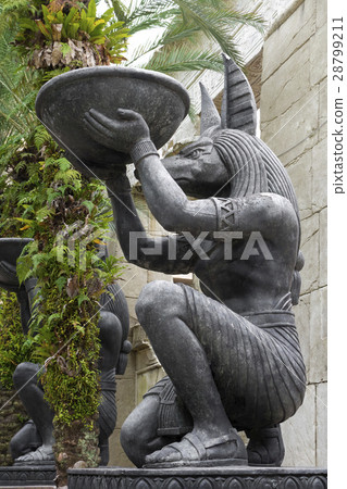 The Old Ancient Egyptian Statue The Old Ancient Egyptian Statue 28799211