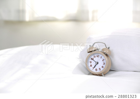 Alarm clock (06: 50) 28801323