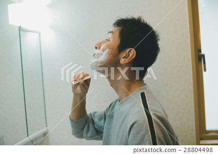 成型 中老年人 男人 28804498