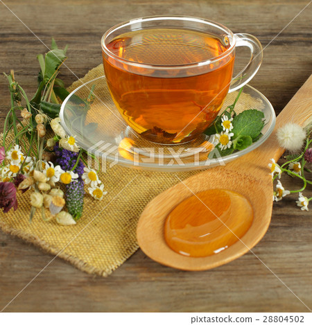 Herbal tea, chamomile and honey Herbal tea, chamomile and honey 28804502