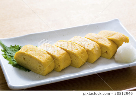 Soup curled egg 28812946