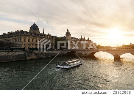 Boat tour on Seine river in Paris, France. Boat tour on Seine river in Paris, France. 28812998
