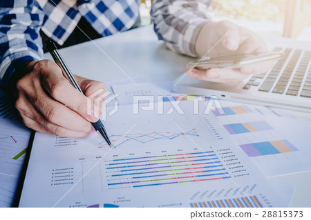 Businessman working Businessman working 28815373