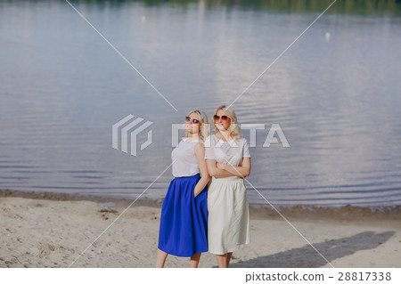 girls twins out girls twins out 28817338
