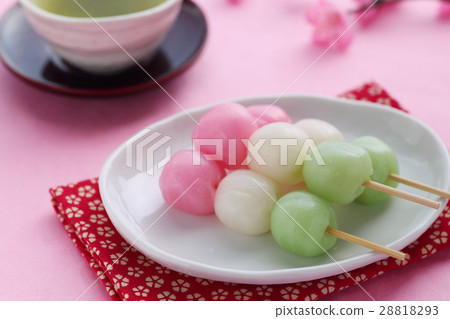 Three-color dumpling 28818293