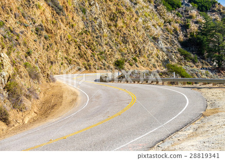 Highway 1 on the pacific coast, California, USA. Highway 1 on the pacific coast, California, USA. 28819341
