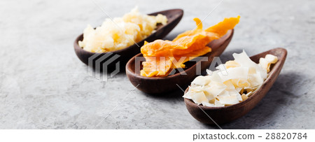 Dried mango, coconut chips and palm sugar Dried mango, coconut chips and palm sugar 28820784