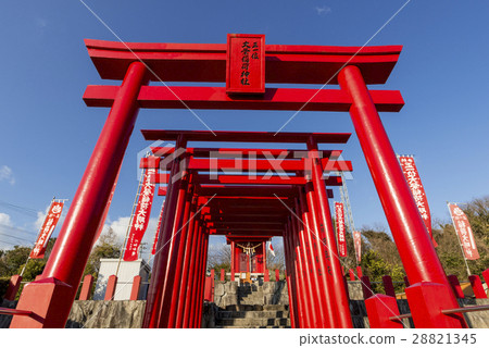 Red Torii at Oshiki Coast Red Torii at Oshiki Coast 28821345