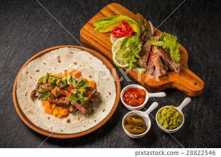 Taco set Mexican food tacos set 28822546