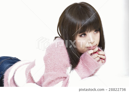 放鬆的少婦 放鬆的少婦 28822736