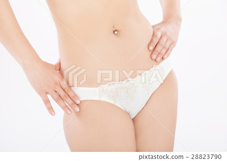 Close up of the stomach of a woman 28823790