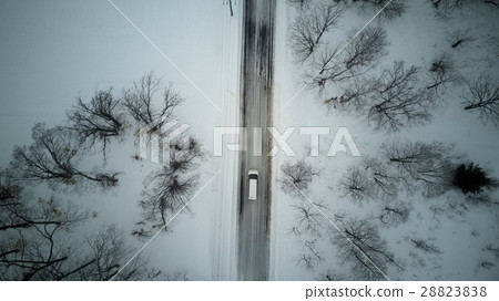 空中射擊以冬天方式 28823838