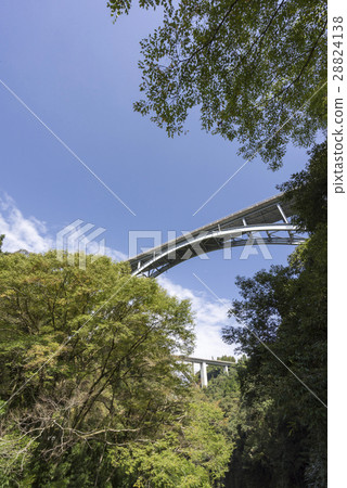 Ohashi looking up from Takachiho Gorges and Kami Takachiho Ohashi and Aozora 28824138