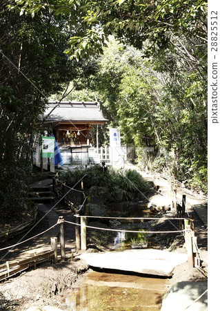 Ryuke God's company (Millennium Forest: Hadano City) Ryuke God's company (Millennium Forest: Hadano City) 28825512