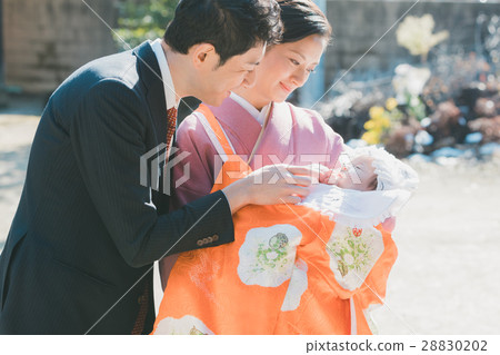 shrine visit, parenthood, parent and child 28830202
