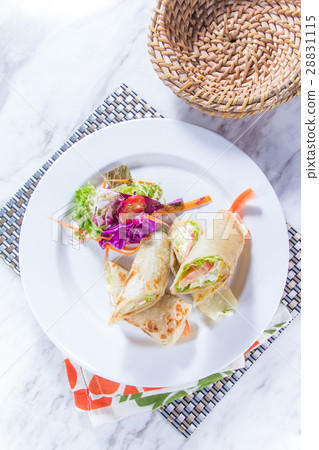 salad roll salad roll 28831115