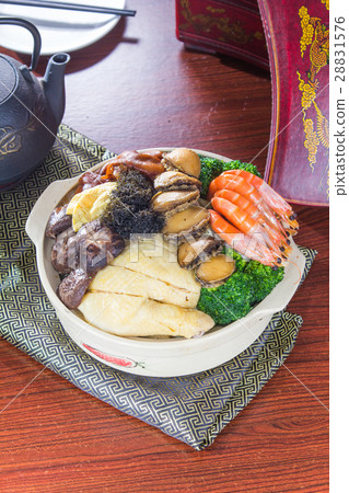 pun choi pun choi 28831576