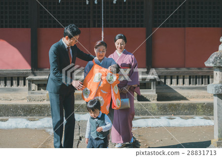 shrine visit, family, person 28831713