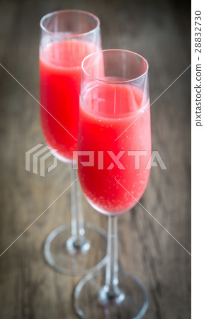 Two glasses of Mimosa cocktail 28832730