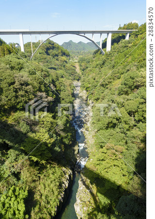 Takachiho Gorges of Fresh Green and Takachiho National Highway No.28 Takachiho Bypass Road Polygon Arch shaped Kyoto Takachiho Ohashi and Grandmother Mountain Range 28834570