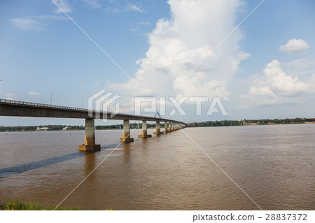 Bridge across the Mekong River in Mukdahan Bridge across the Mekong River in Mukdahan 28837372