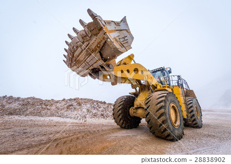 Big front loader 28838902