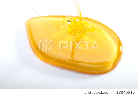 Spreading honey 28840619